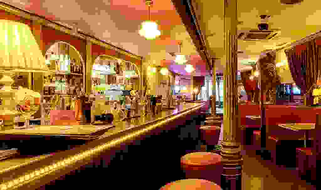 Harvey's Cocktail Bar Bar