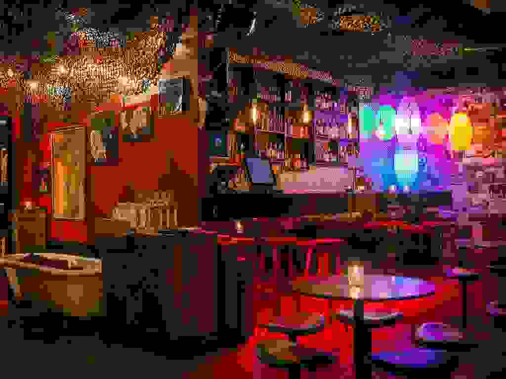 Berlin Bar Bar