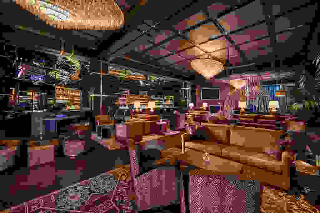 Juliet Cocktail Room Bar
